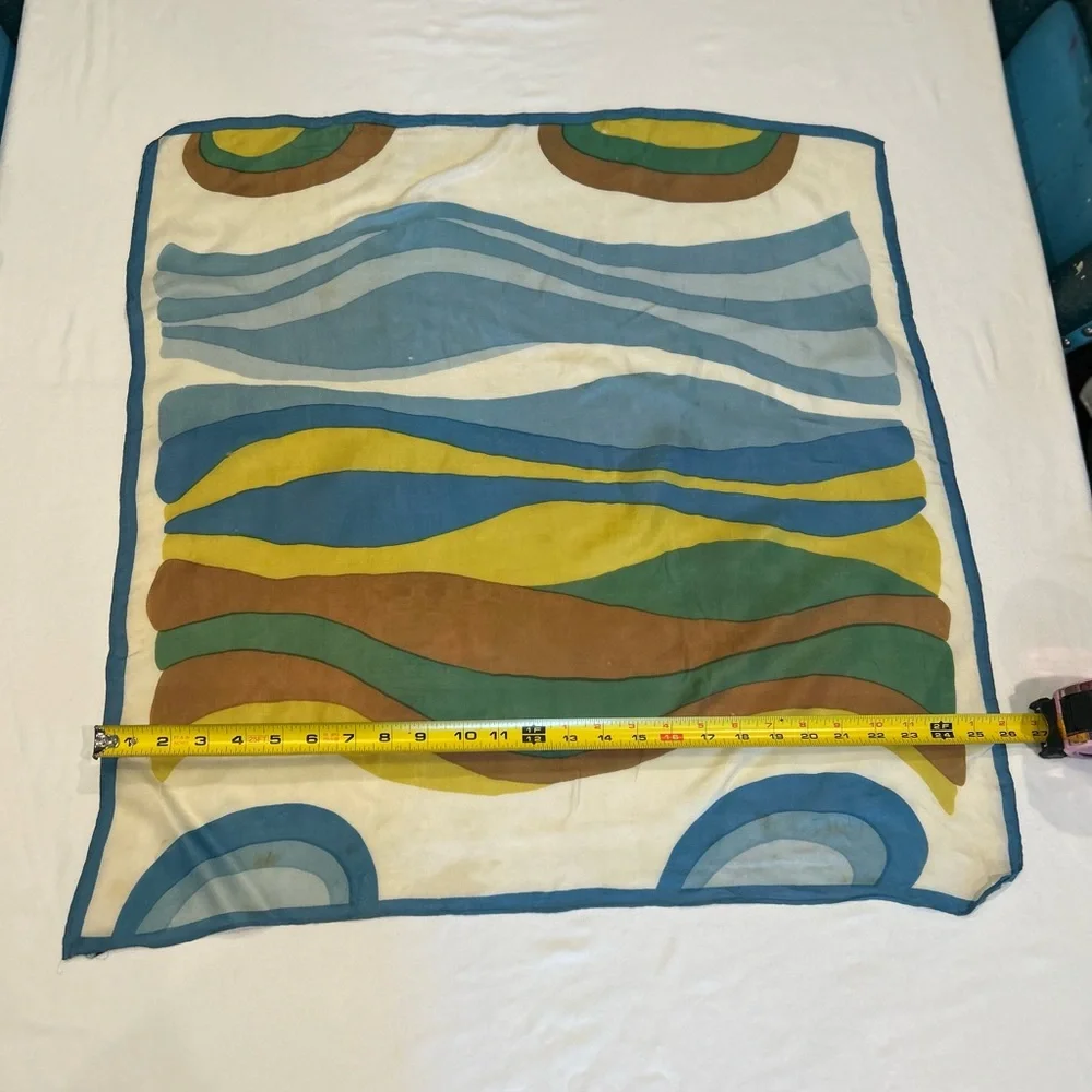 Mid Century Funky Vintage Scraf